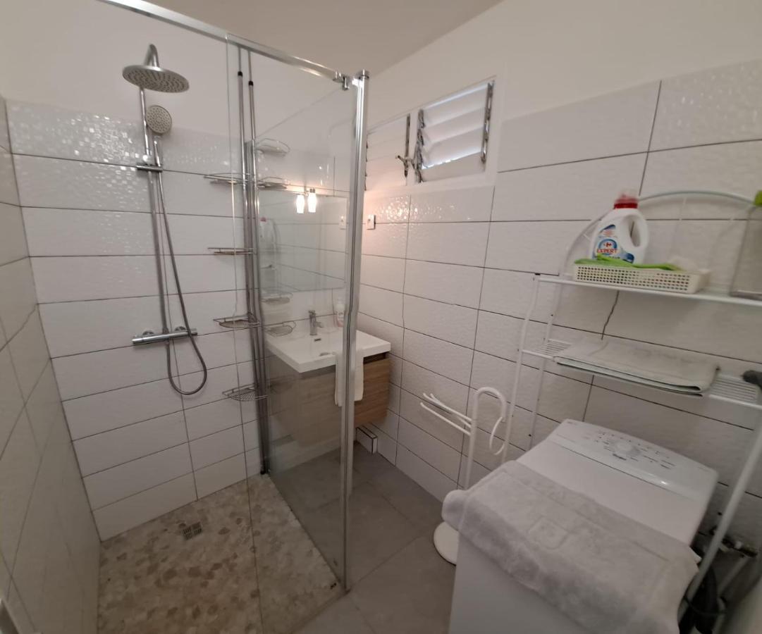 Vue Mer, Piscine, Appartement 4 Personnes Le Gosier  Zewnętrze zdjęcie
